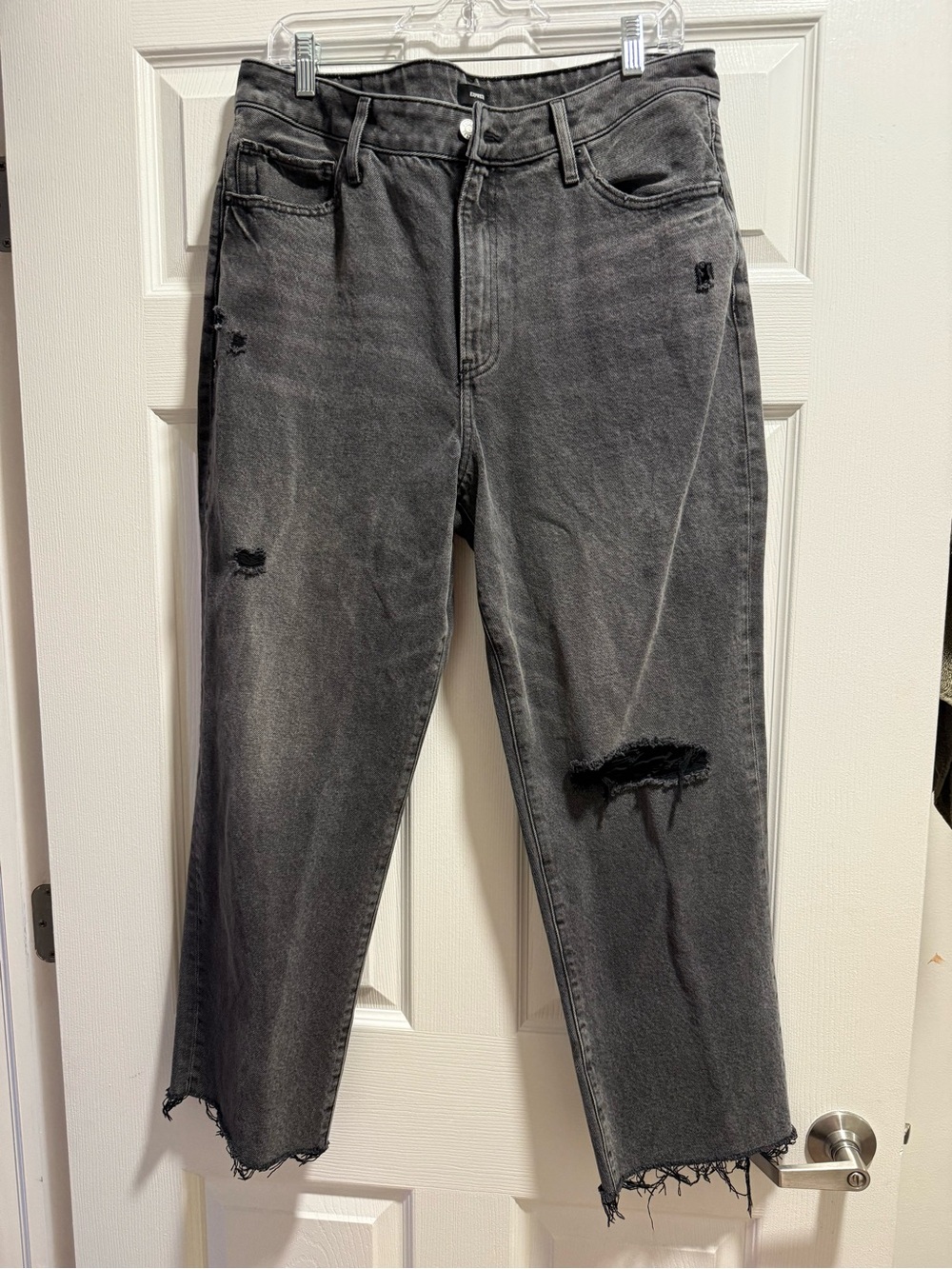 Express womens Distressed Gray/black Straight ankle Jeans
